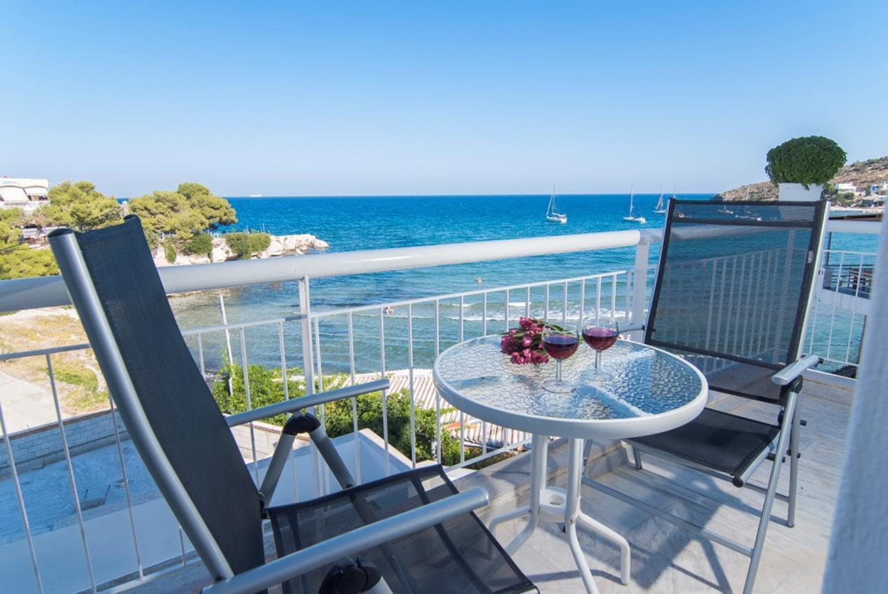 Paradiso Resort Agia Marina  外观 照片