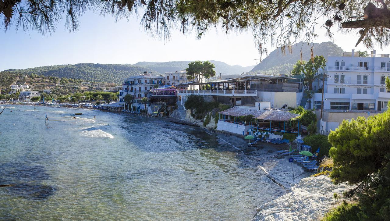 Paradiso Resort Agia Marina  外观 照片