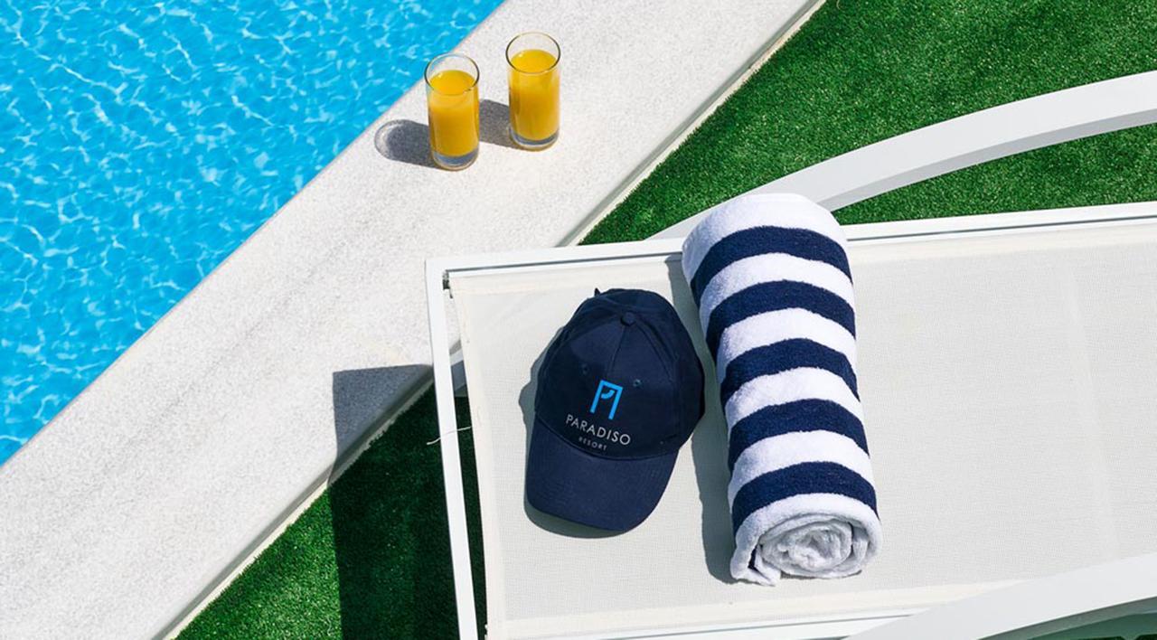 Paradiso Resort Agia Marina  外观 照片